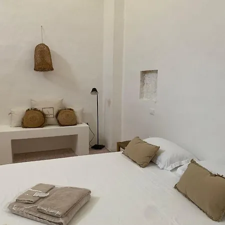 L'edicola Votiva ゲストハウス カザラーノ